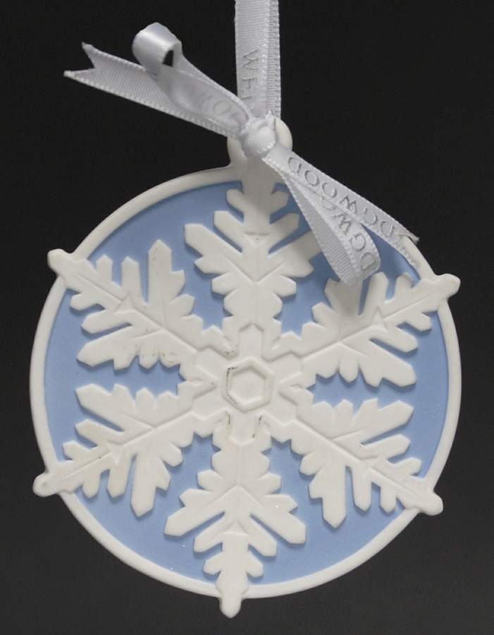 Snowflake Collection Blue Snowflake-Disk - Boxed by Wedgwood-1