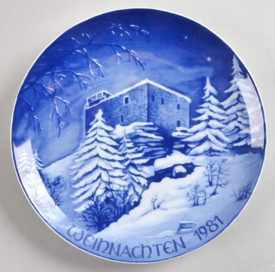 Christmas Plate Burgruine Epprechtstein - No Box Nb1981 by Winterling - Bavaria-1