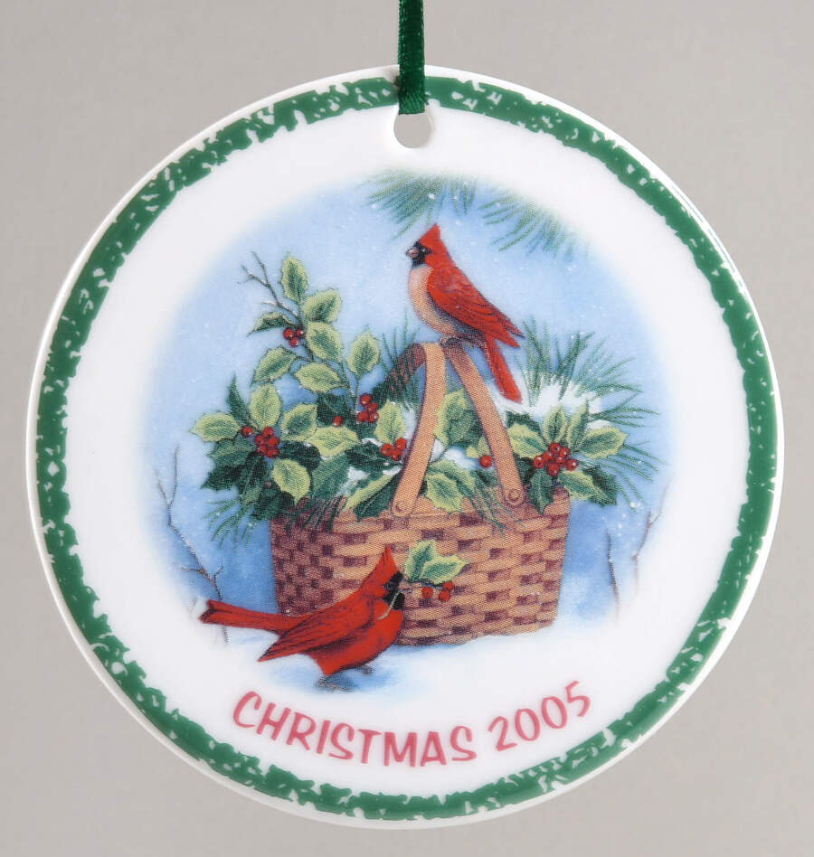 Miniature Plate Ornaments Christmas Cardinals - Boxed by Workshop Gerald Henn-1