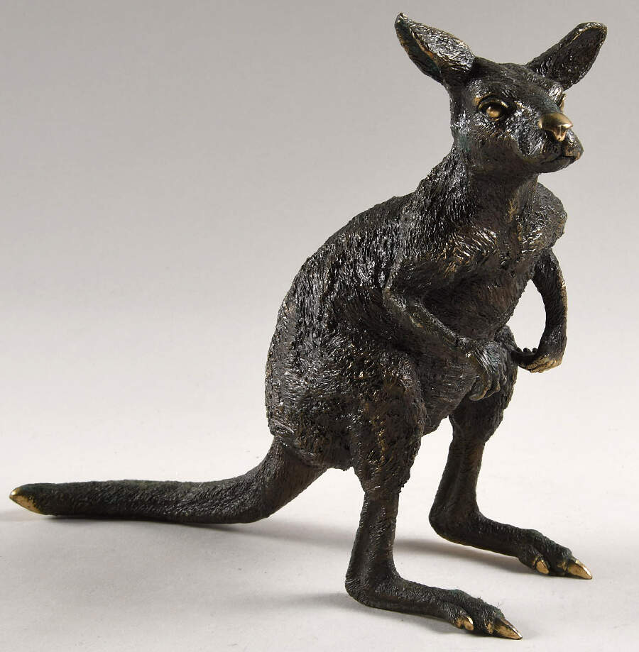 Wentorf Bronze Sculptures Kangaroo - No Box by Wentorf-1