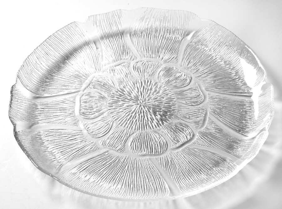 Fleur Large Dinner Plate by Arcoroc-1