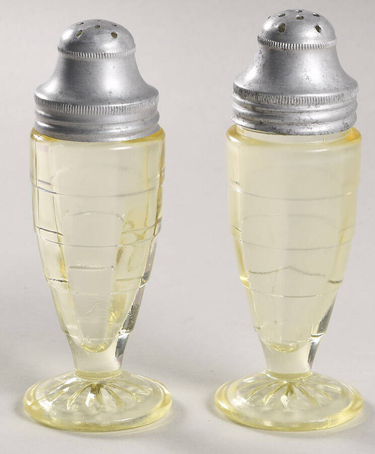 Block Optic Yellow Footed Shaker Set & Metal Lids by Anchor Hocking-1