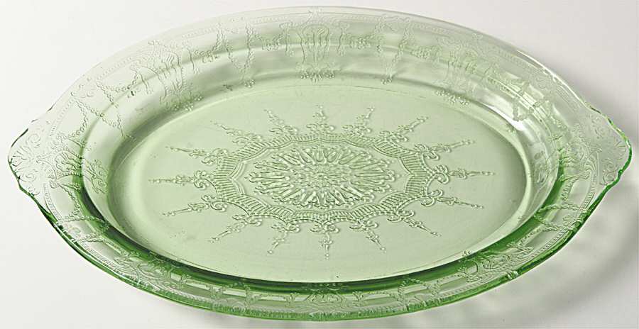 Cameo Green 12" Oval Platter by Anchor Hocking-1