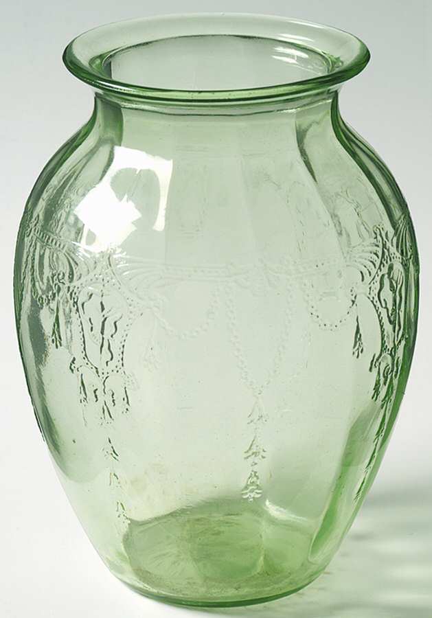 Cameo Green 8" Flower Vase by Anchor Hocking-1
