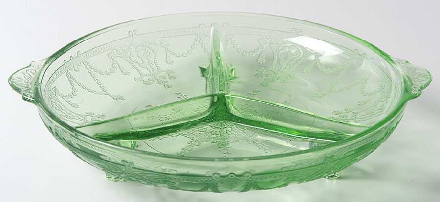 Cameo Green 8" Round 3 Part Relish by Anchor Hocking-1