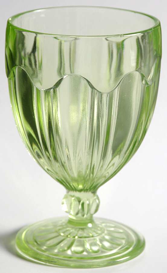 Colonial Green 10 Oz Footed Tumbler by Anchor Hocking-1
