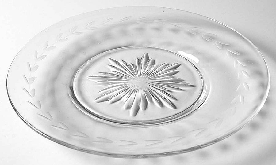 Laurel (Gray Cut) Luncheon Plate by Anchor Hocking-1
