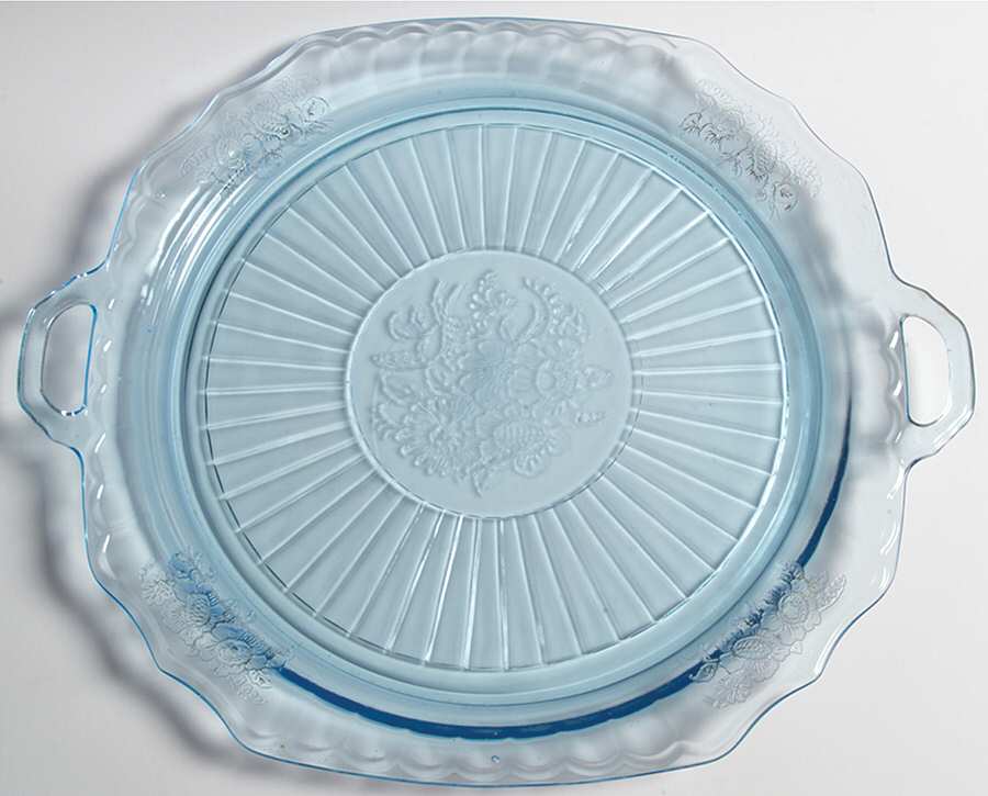 Mayfair Blue Handled Cake Plate by Anchor Hocking-1