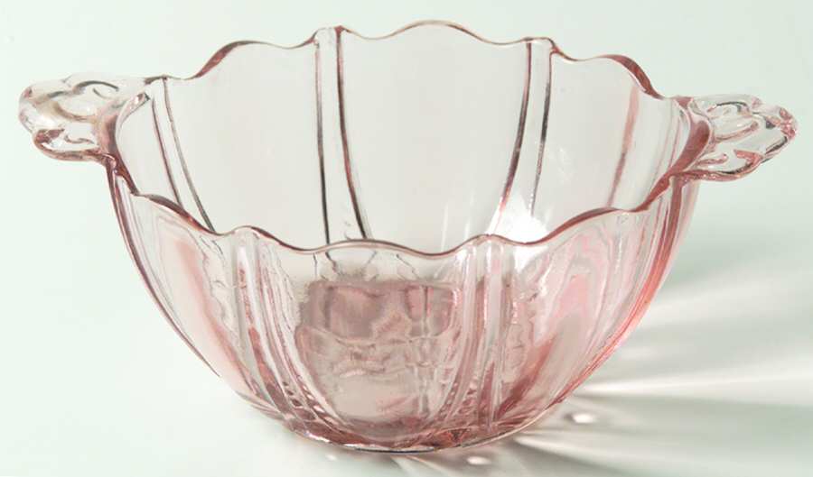 Oyster and Pearl Pink 6" Handled Bon Bon by Anchor Hocking-1