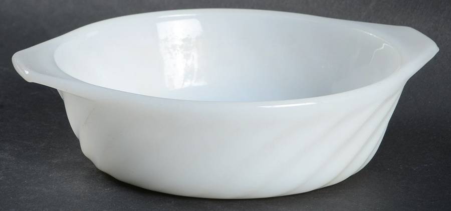 Swirl Anchor White (Smooth Edge) Individual Open Casserole by Anchor Hocking-1