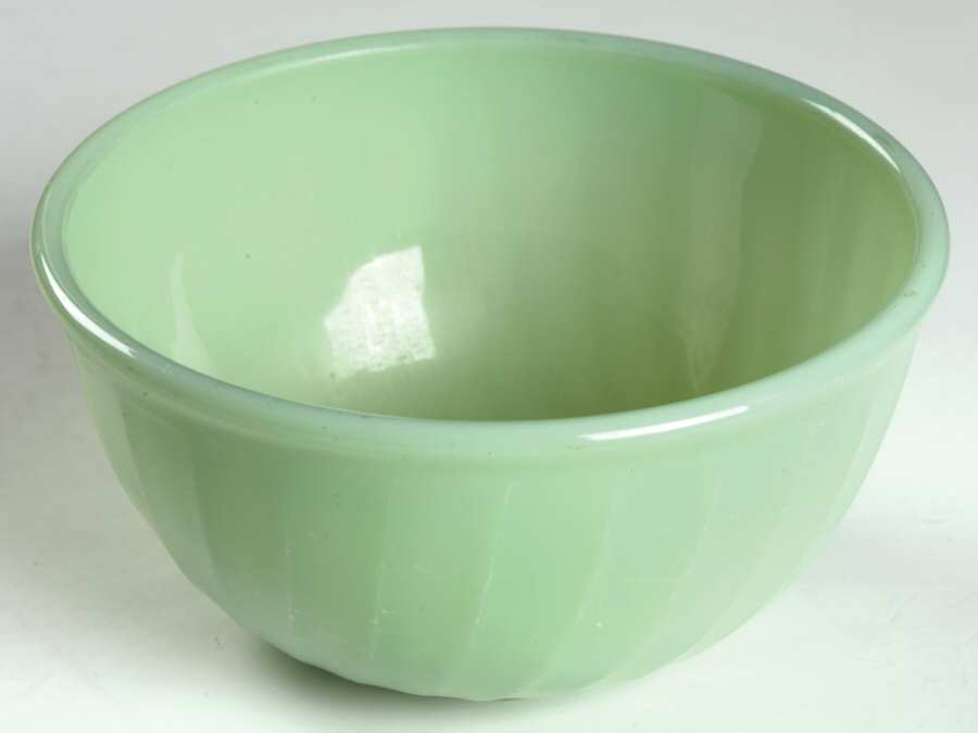 Swirl Jade Ite Shell 6" Mixing Bowl by Anchor Hocking-1