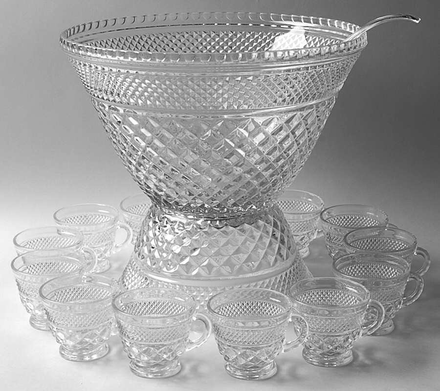 Wexford (15 Piece) Punch Set (PUN, PBSB9, PCCU, CLADP) by Anchor Hocking-1