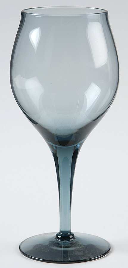 Le Bleu Wine Glass by American Manor-1