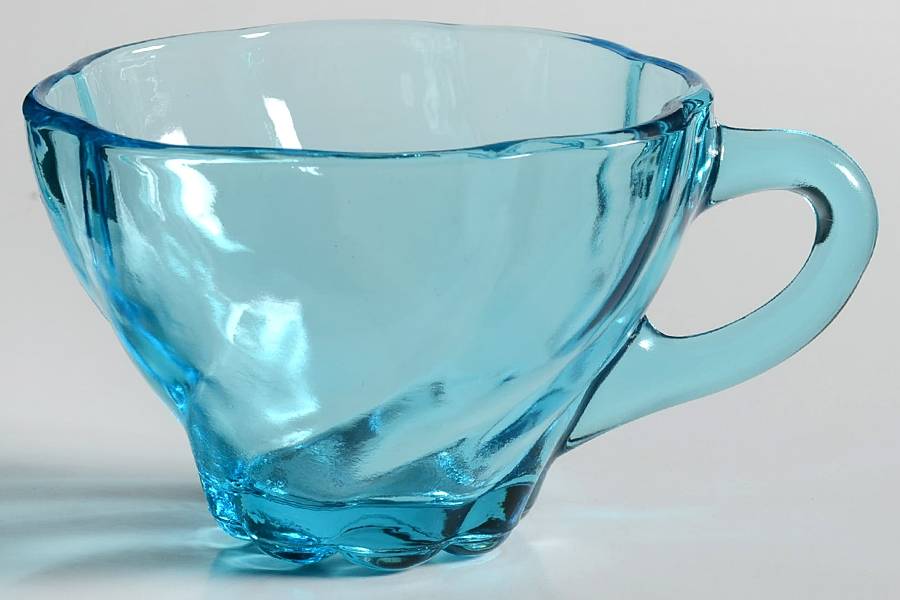 Capri Seashell Snack Cup for Snack Plate by Hazel-Atlas-1