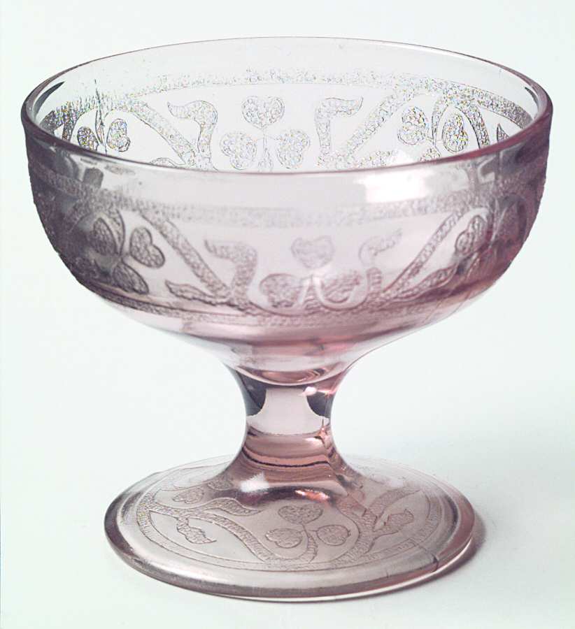 Cloverleaf Pink Champagne/Tall Sherbet by Hazel-Atlas-1