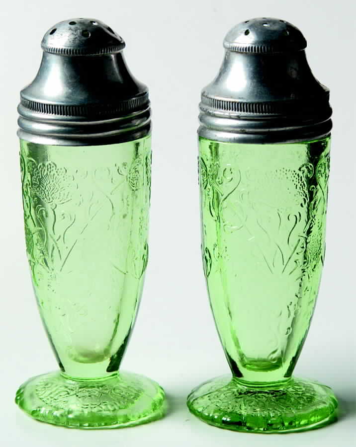 Florentine 1 Green Footed Shaker Set & Metal Lids by Hazel-Atlas-1