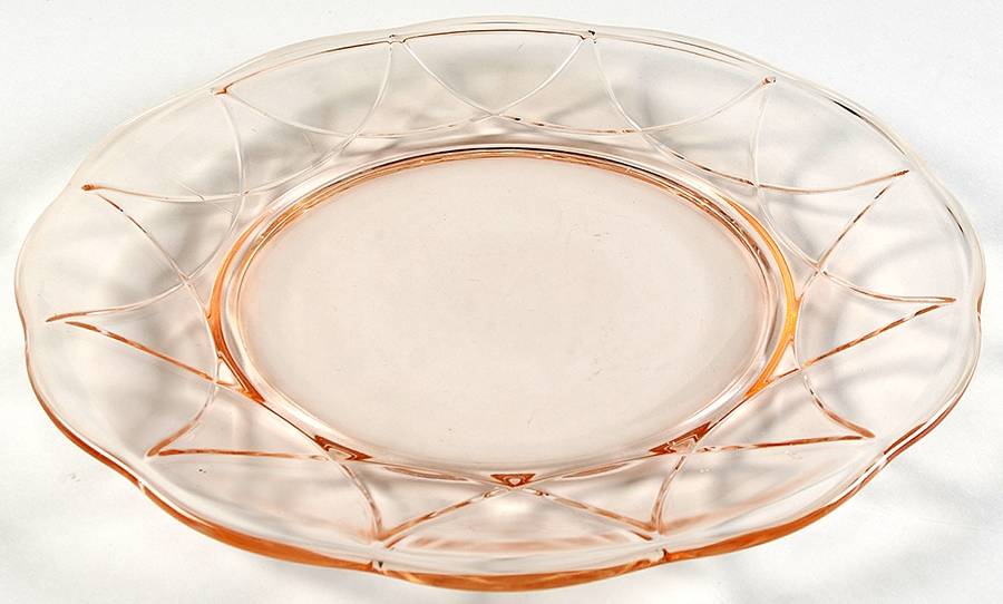Newport Pink Dinner Plate by Hazel-Atlas-1