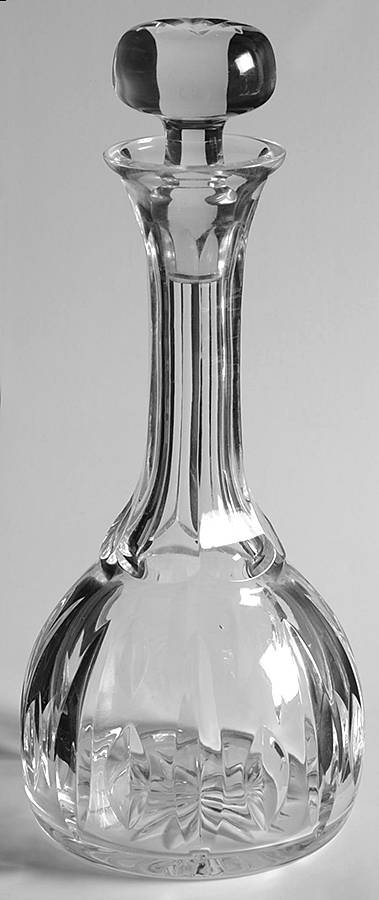 Cascais (Cut) Decanter & Stopper by Atlantis-1