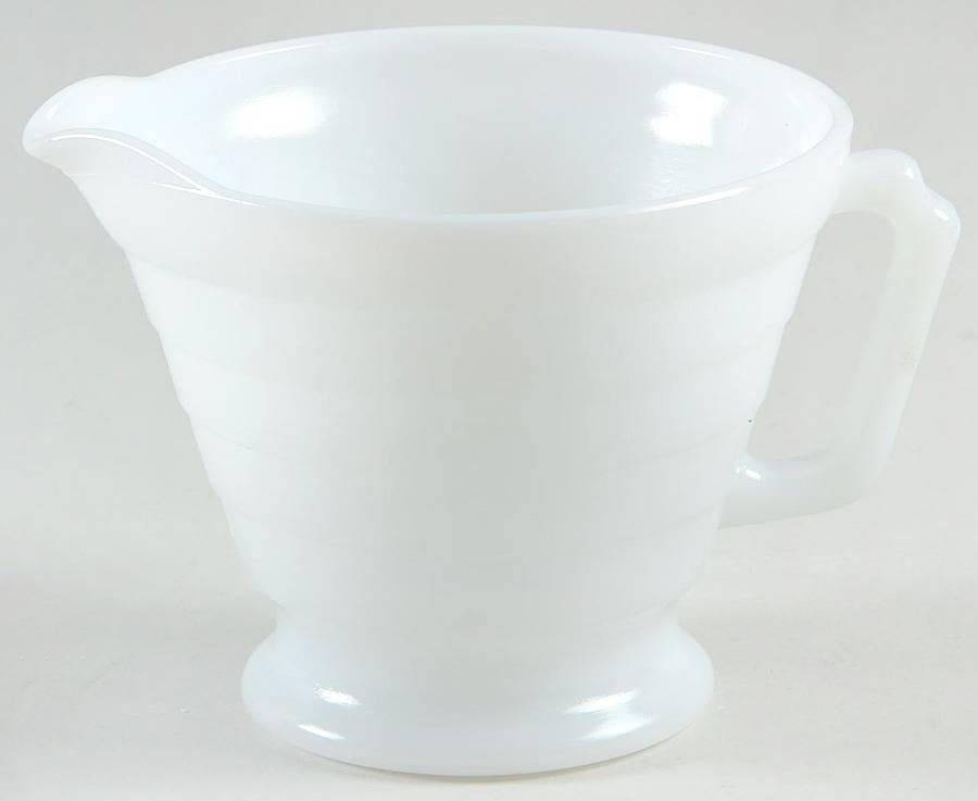 Moderntone Platonite White Creamer by Hazel-Atlas-1
