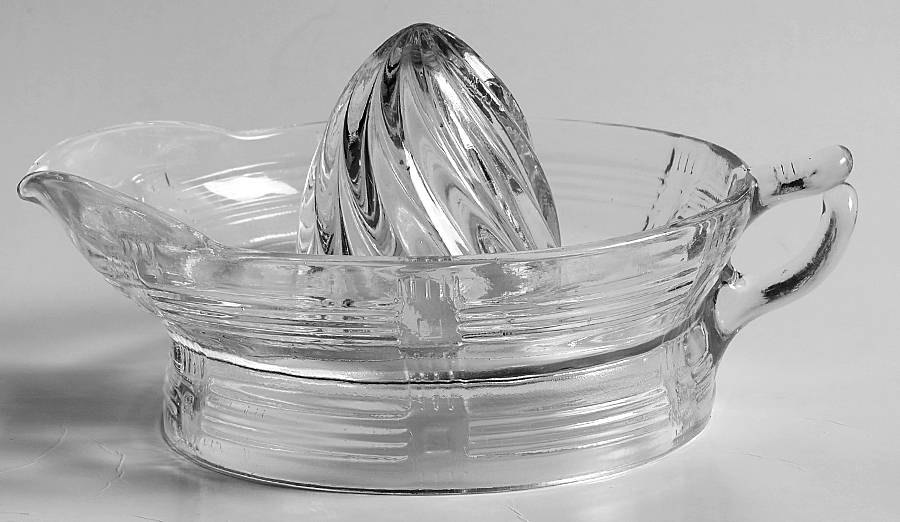 Crisscross Clear Juicer by Hazel-Atlas-1
