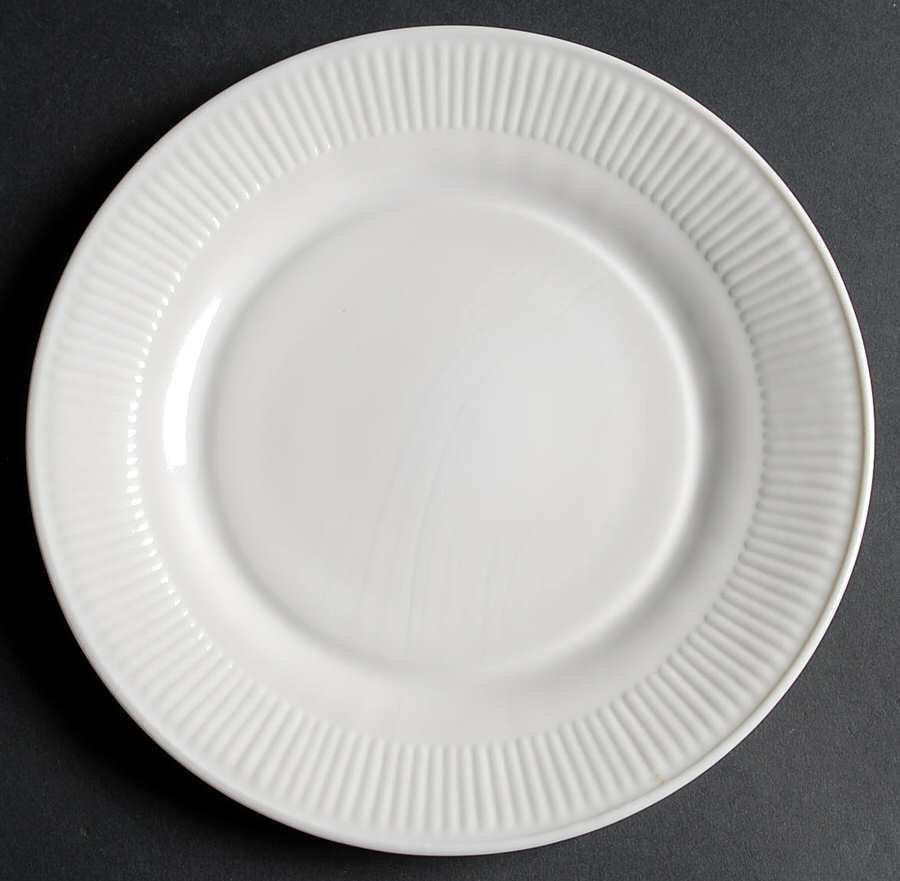 Jane Ray Ivory Dinner Plate by Anchor Hocking-1