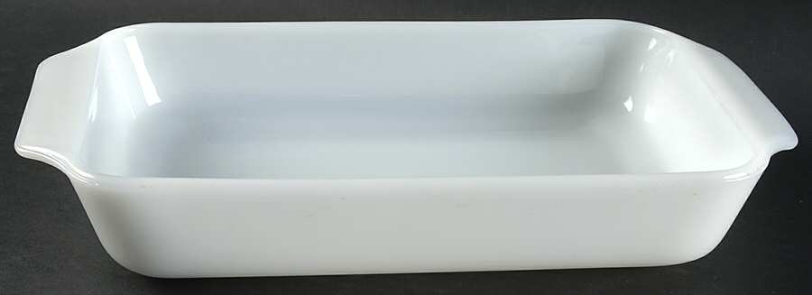 Anchorwhite (Milk White) Baking Pan by Anchor Hocking-1