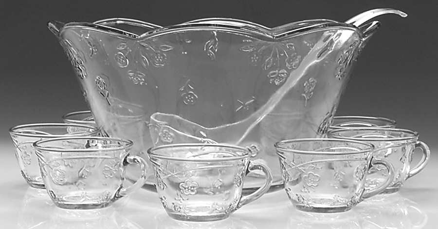 Savannah Clear (18 Piece) Punch Set by Anchor Hocking-1