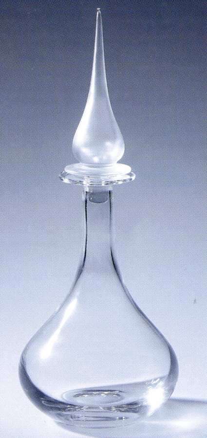 Lida Wine Decanter & Stopper by Atlantis-1