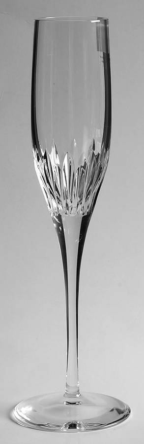 Cello Fluted Champagne by Atlantis-1