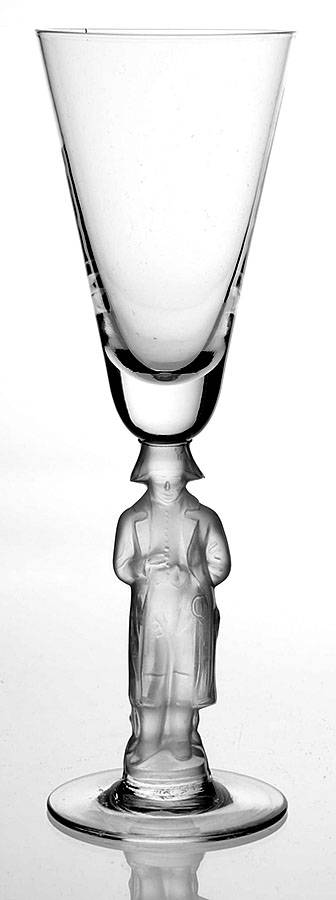 Napoleon Fluted Champagne by Bayel-1