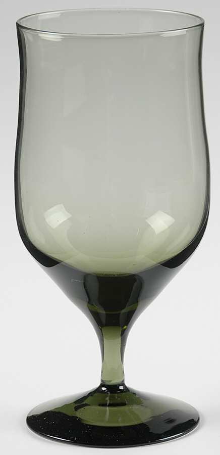 Ballet Green (Dusk) Iced Tea by Bryce-1