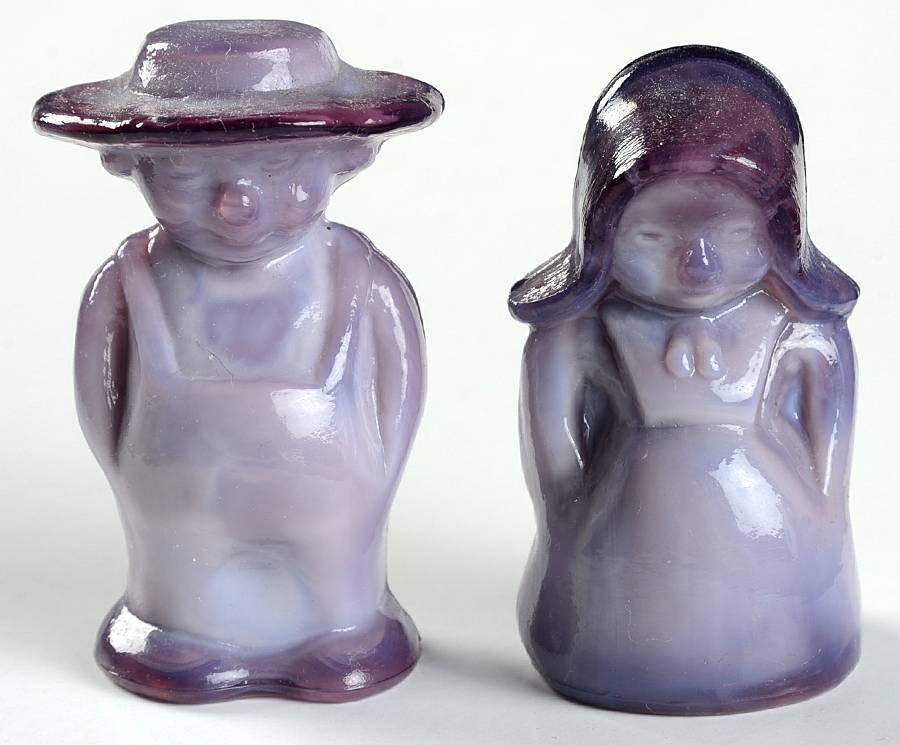 Animals & Figurines Eli & Sarah the Amish Couple by Boyd Crystal-1