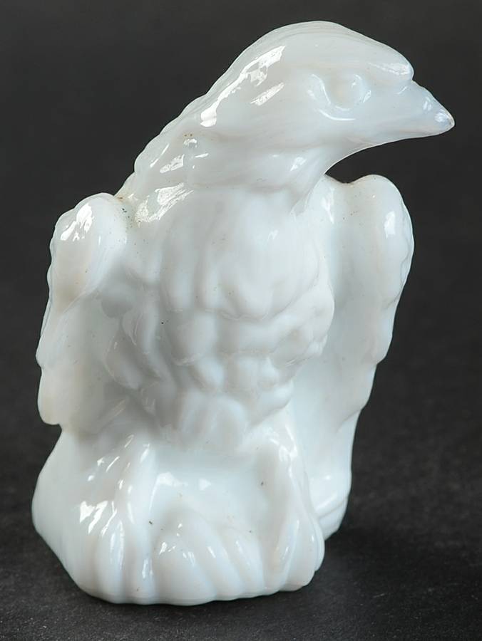 Animals & Figurines Bernie the Eagle by Boyd Crystal-1