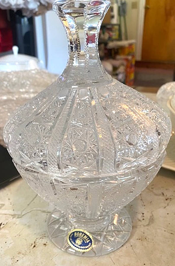 BOC123 Candy Dish & Lid by Bohemia Crystalex-1