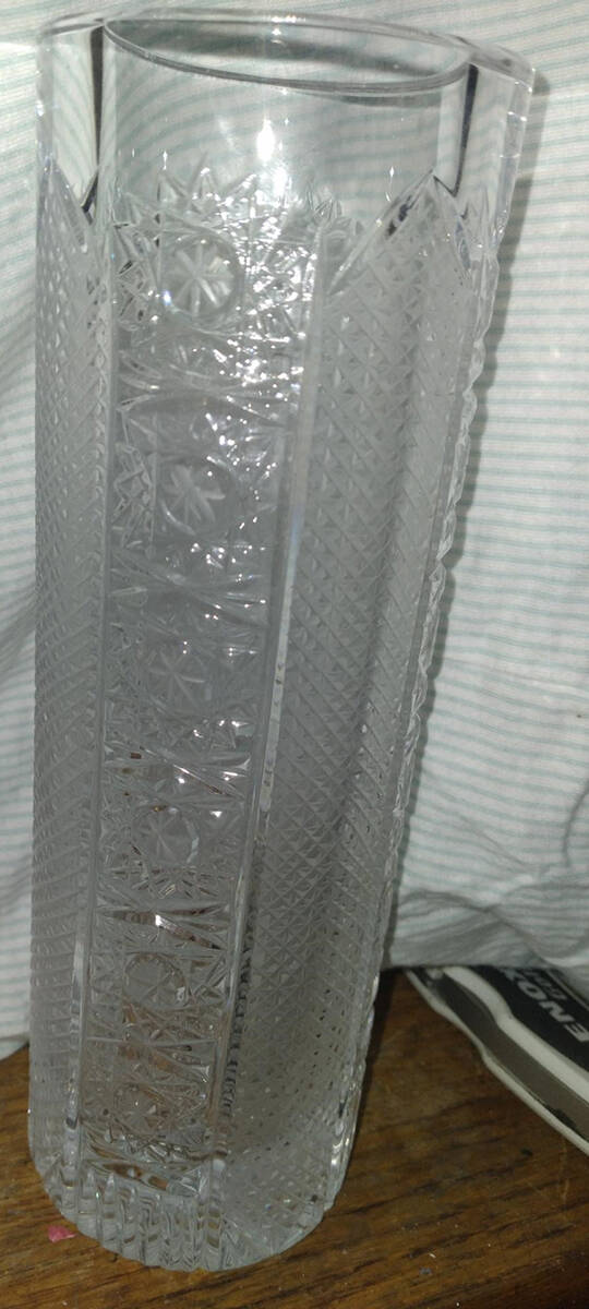 BOC123 10" Flower Vase by Bohemia Crystal-1