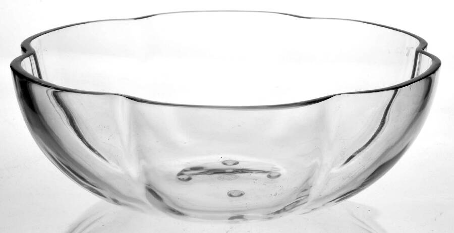 Corail 7" Round Bowl by Baccarat-1