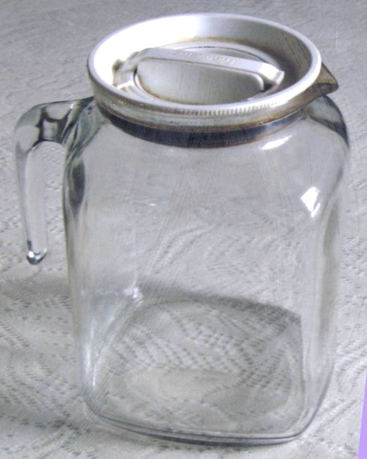 Frigovere Pitcher & Lid by Bormioli Rocco-1