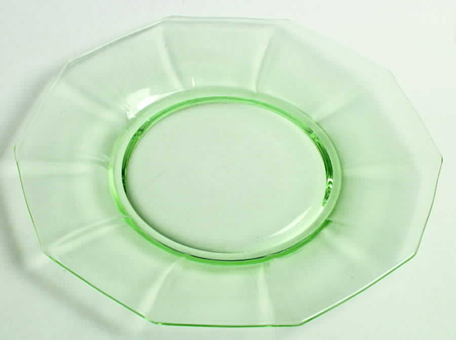 Decagon Green (Light Emerald) Luncheon Plate by Cambridge-1