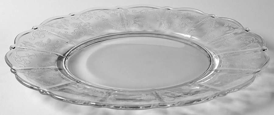 Elaine Clear (Stem 3500) Dinner Plate by Cambridge-1