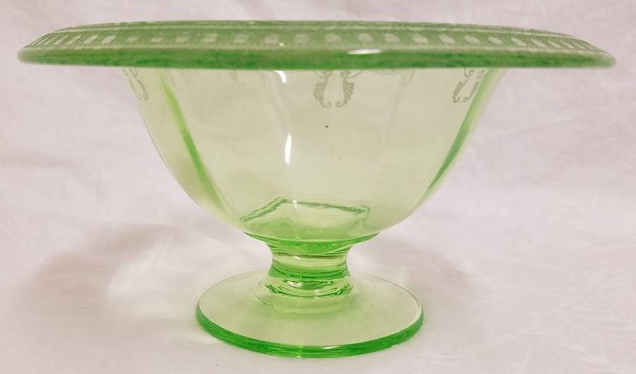 Etch 704 Apple Green (Stem 3060) Mayonnaise Bowl, Bowl Only by Cambridge-1