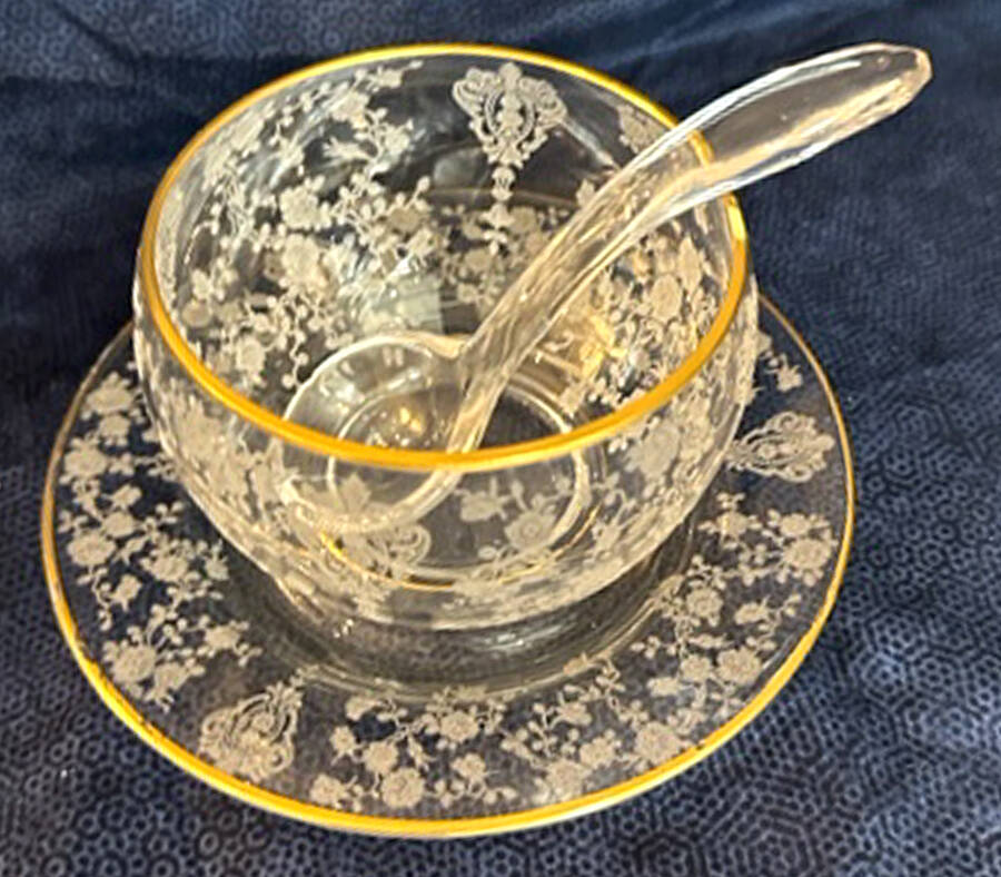 Rose Point Clear (Pristine, Gold Trim) Mayonnaise Bowl, Underplate and Ladle by Cambridge-1