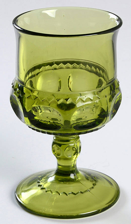Color Crown Green Wine Glass by Colony-1