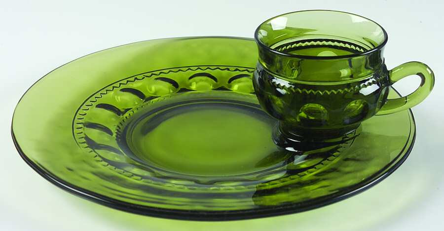 Color Crown Green Snack Plate & Cup Set by Colony-1