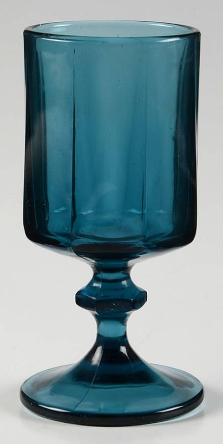 Nouveau Riviera Blue Wine Glass by Colony-1