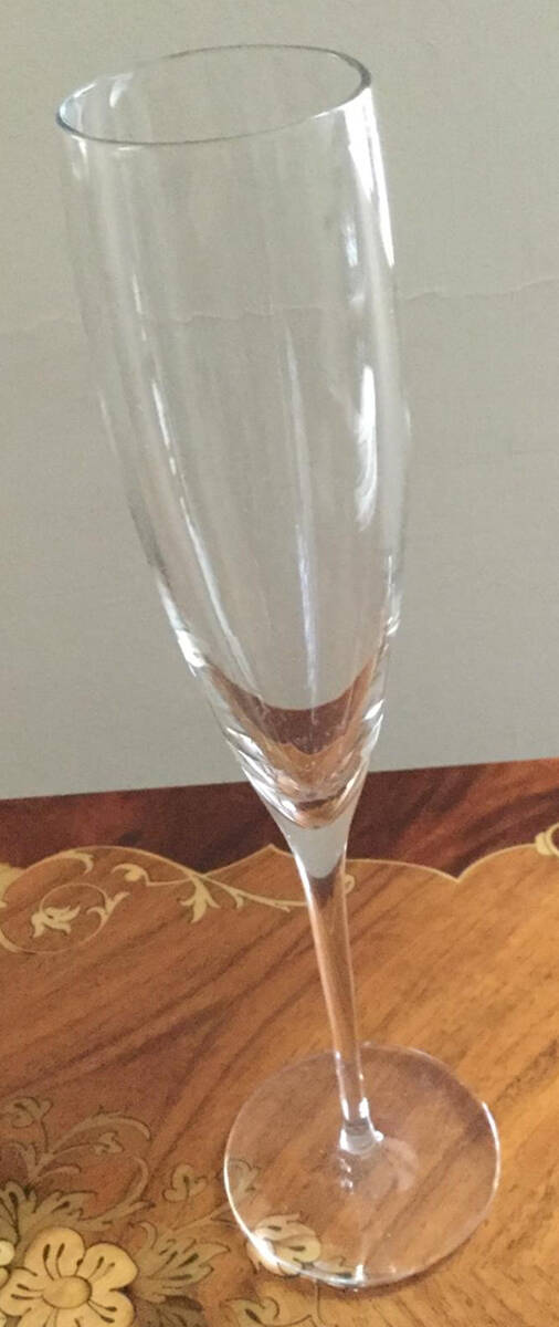 Private Collection Fluted Champagne by Colony-1