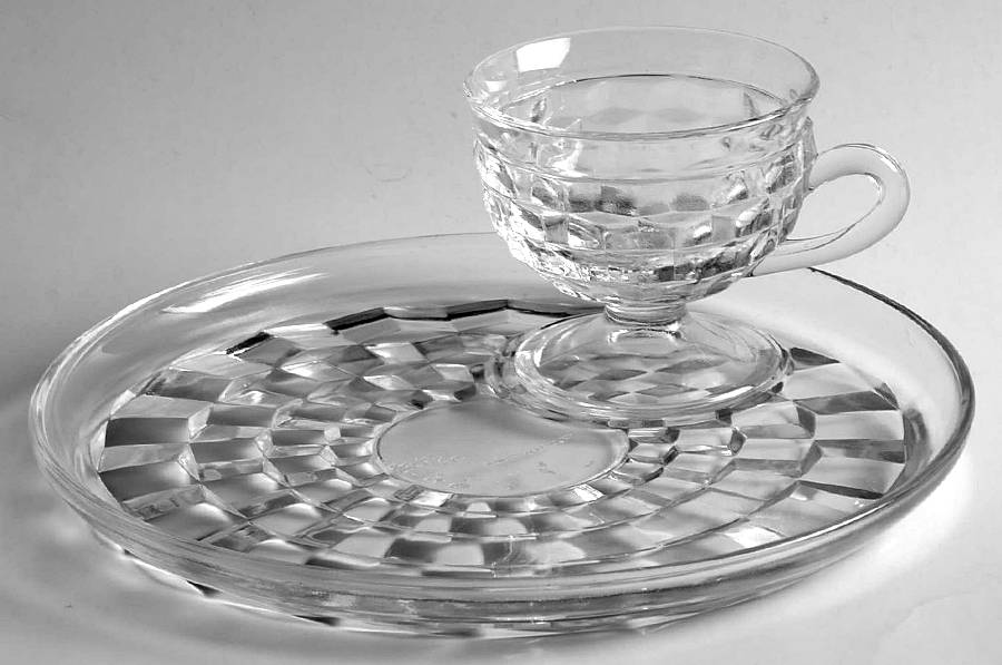 Whitehall Clear Snack Plate & Cup Set by Colony-1
