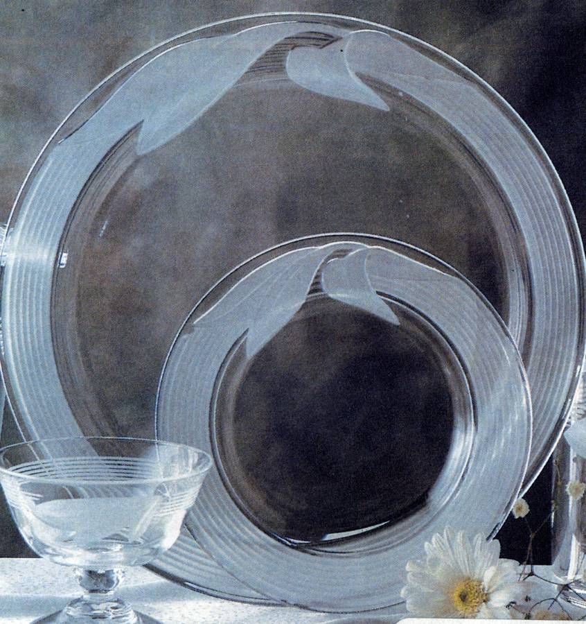Penelope Cake Plate by Cristal D'Arques - Durand-1
