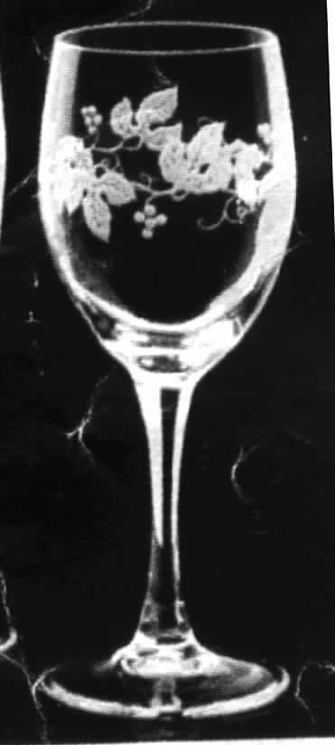 Vicomte Grape Water Goblet by Cristal D'Arques - Durand-1