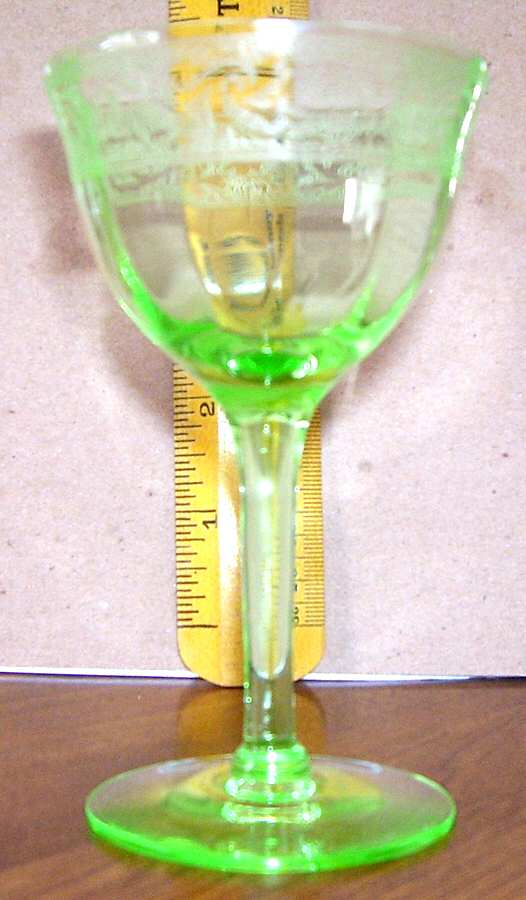 Florentine Green (Stem 3060) Liquor Cocktail by Cambridge-1