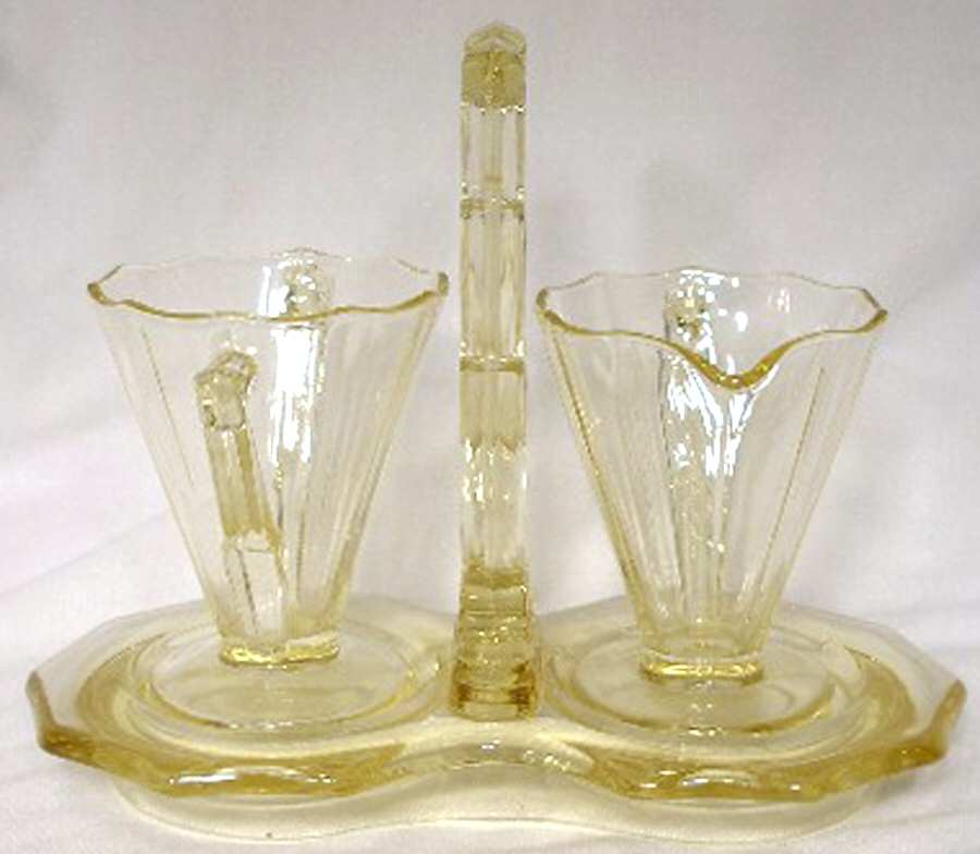 Decagon Yellow Individual Creamer, Sugar and Tray Set by Cambridge-1